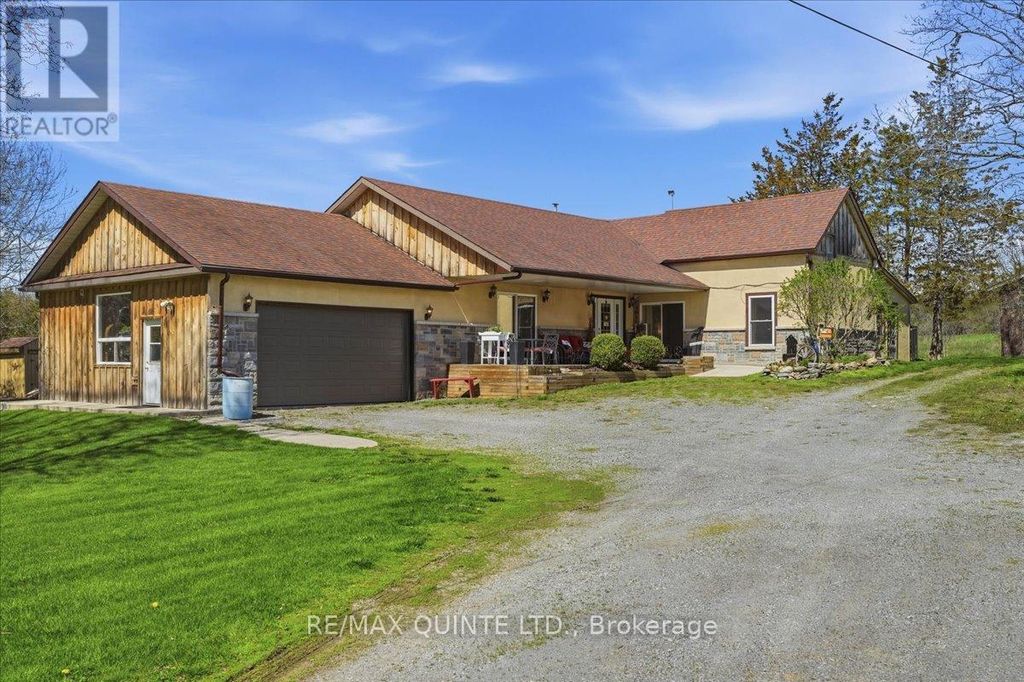 1686 County Road 13, Prince Edward County (south Marysburg Ward)