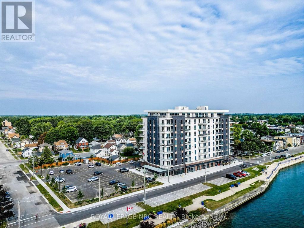 707 - 118 West Street, Port Colborne (sugarloaf)