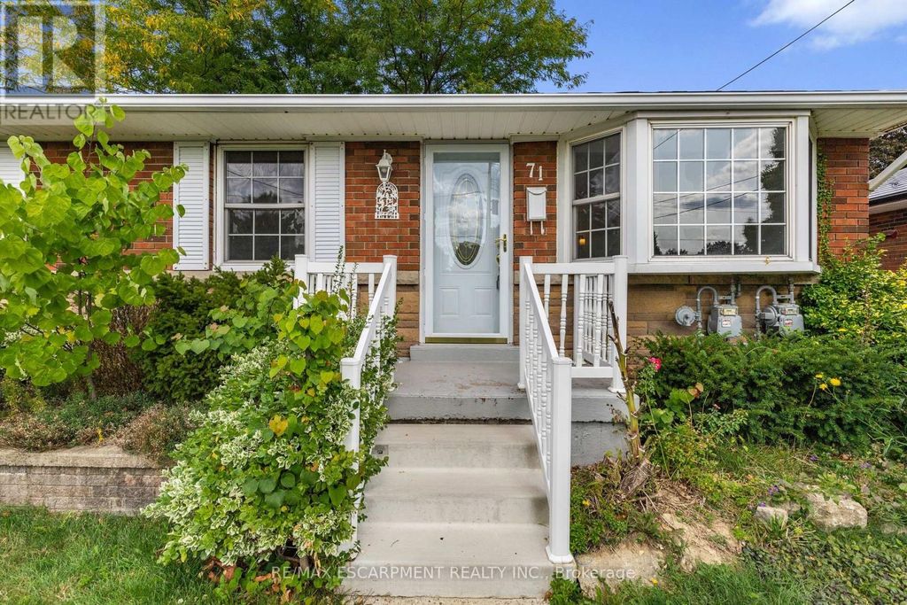 Main - 71 Organ Crescent, Hamilton (huntington)