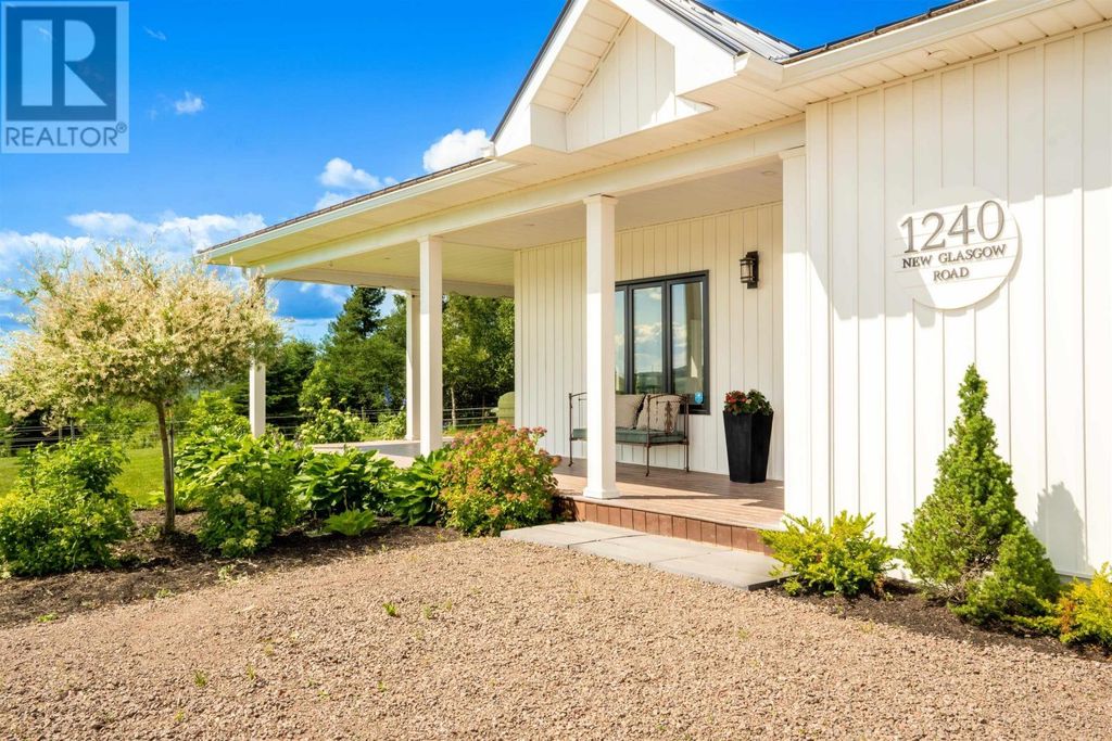 1240 New Glasgow Road, Ebenezer