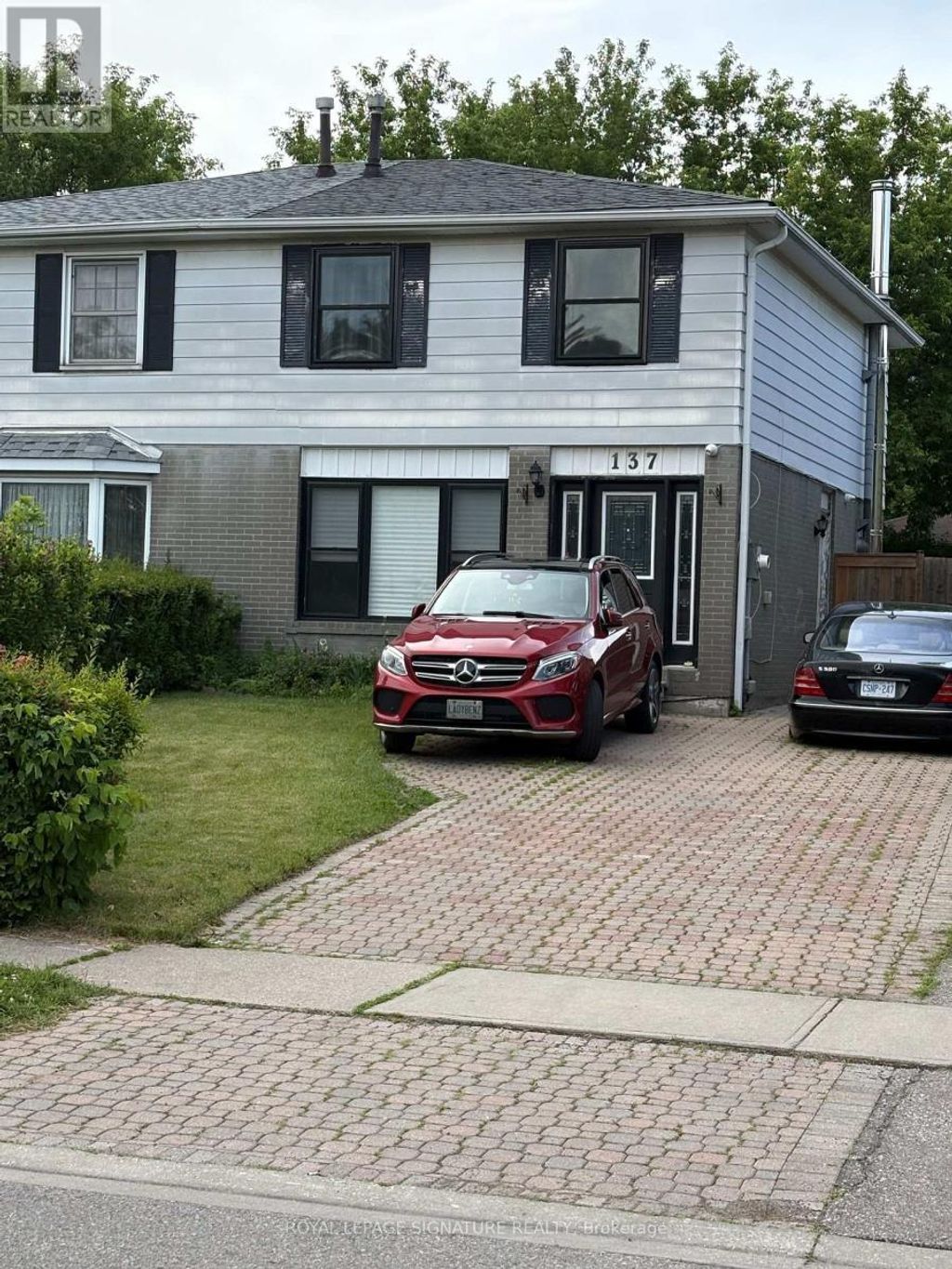 Main/upper - 137 Madoc Drive, Brampton (madoc)
