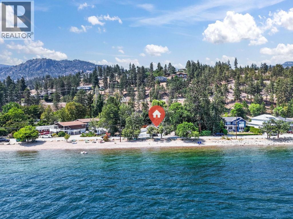 3922 Beach Avenue, Peachland