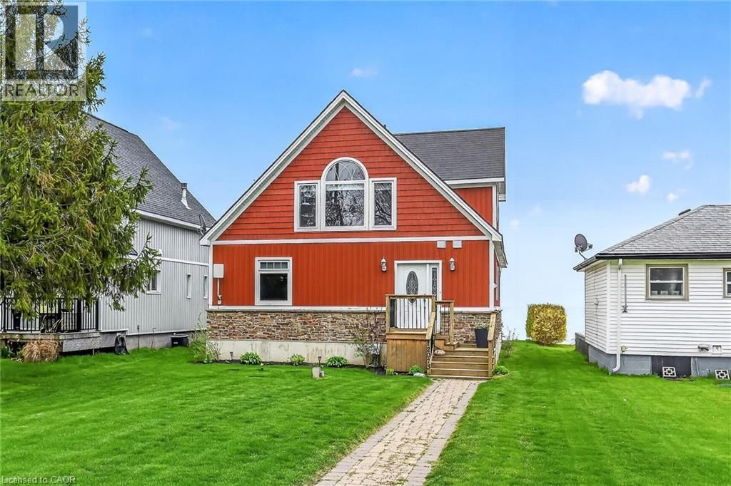 12073 Augustine Road, Wainfleet