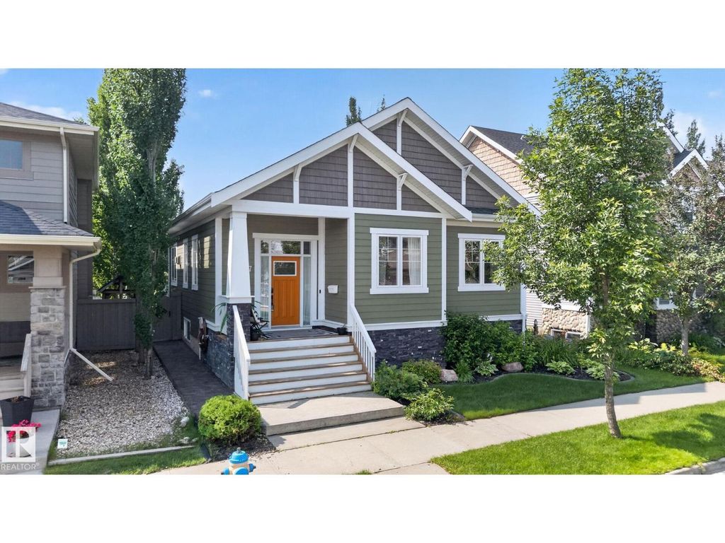 2327 Frezenberg Av Nw, Edmonton