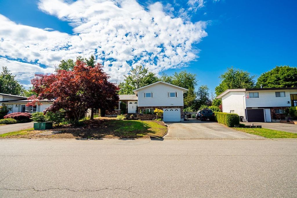 46070 Roy Avenue|sardis South, Chilliwack