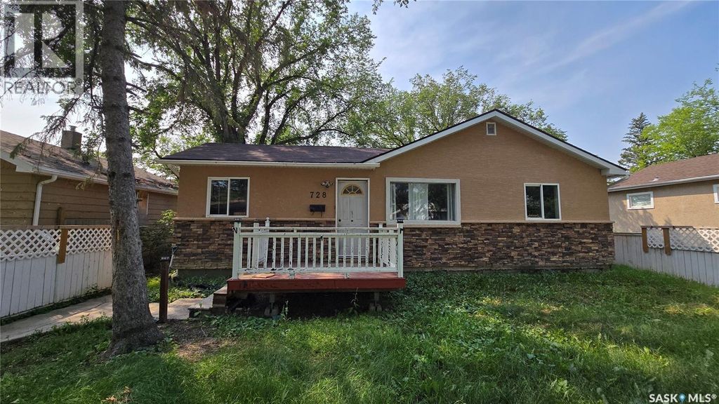 728 Argyle Street, Regina