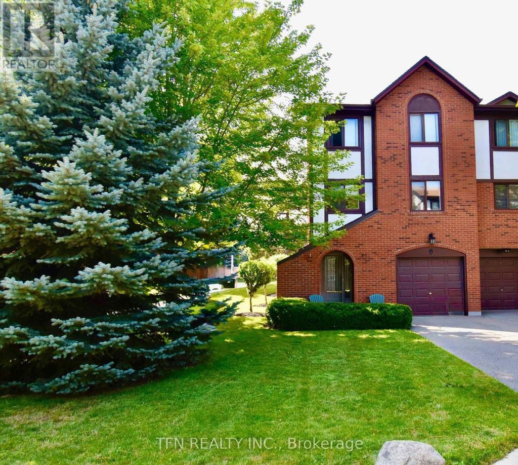 9 - 4165 Fieldgate Drive, Mississauga (rathwood)