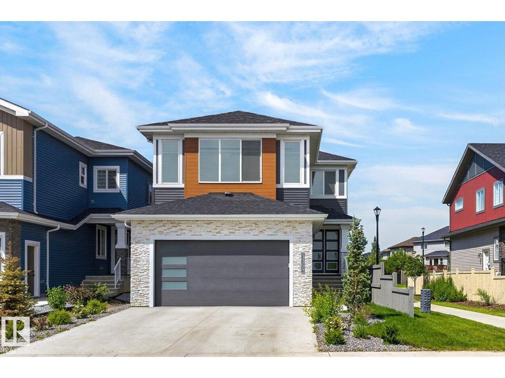 16304 19 Av Sw, Edmonton