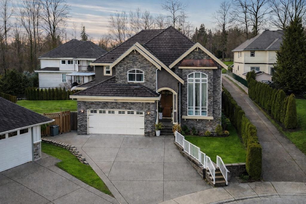 16050 79 Avenue, Surrey
