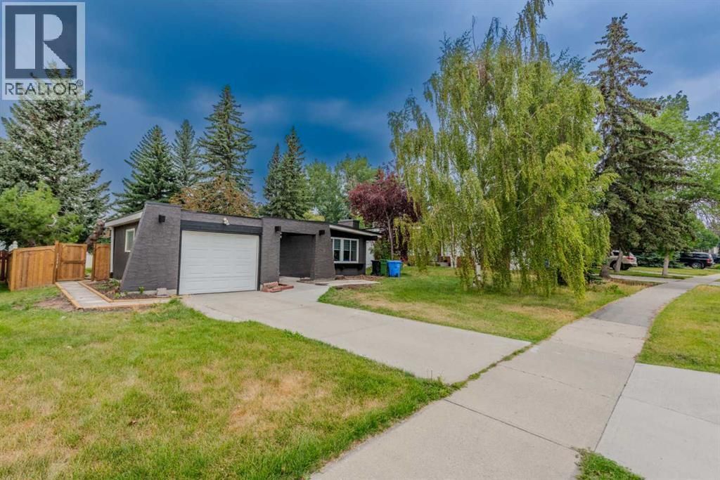 5655 Dalhousie Drive Nw, Calgary