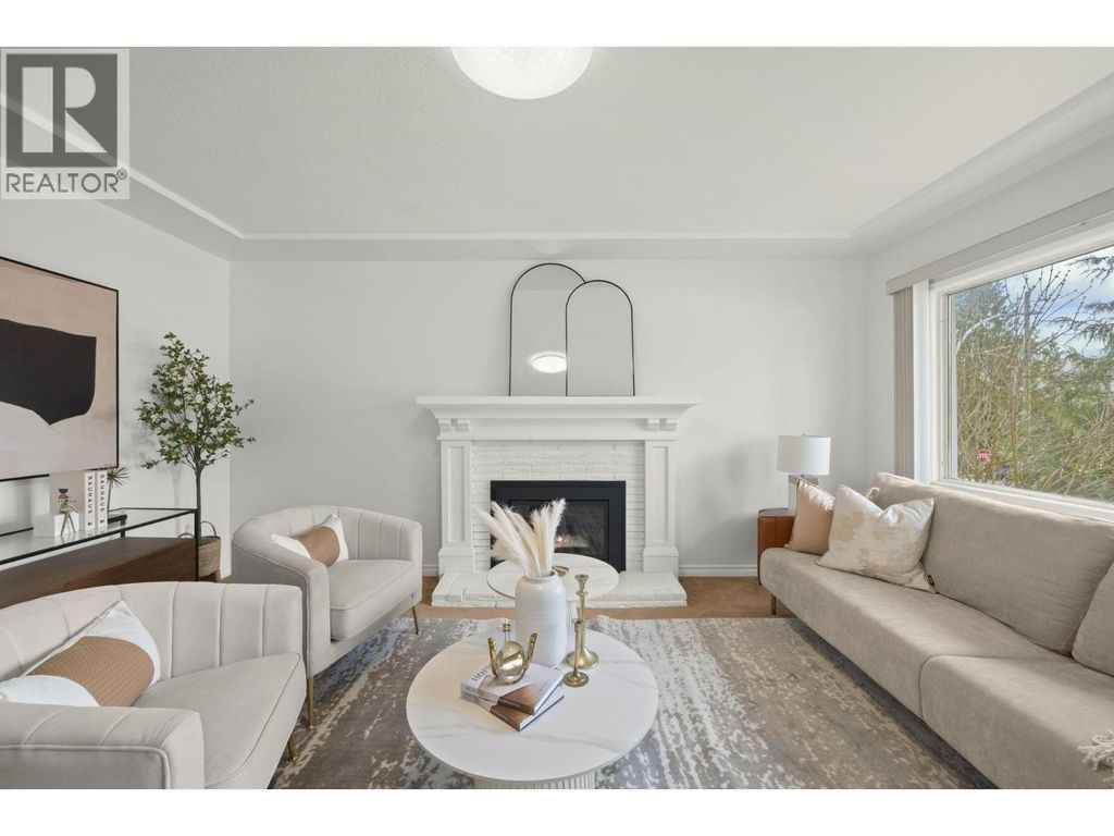 7776 Davies Street, Burnaby