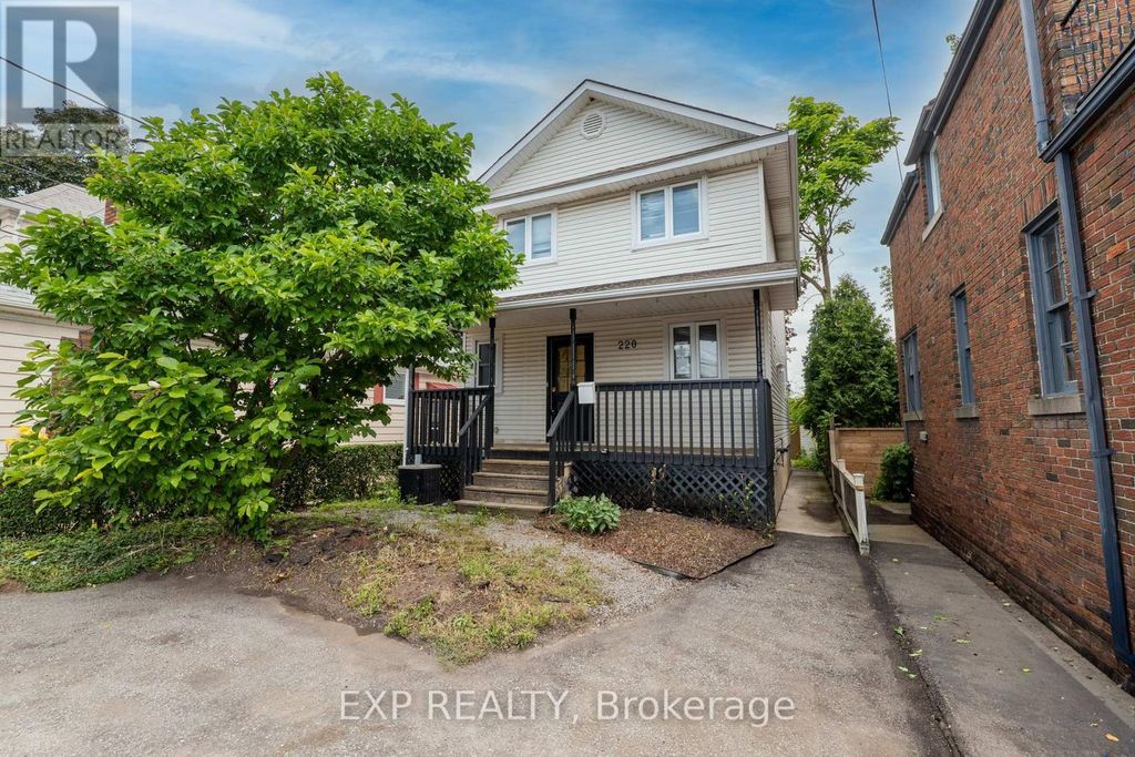 220 Geneva Street, St. Catharines (downtown)