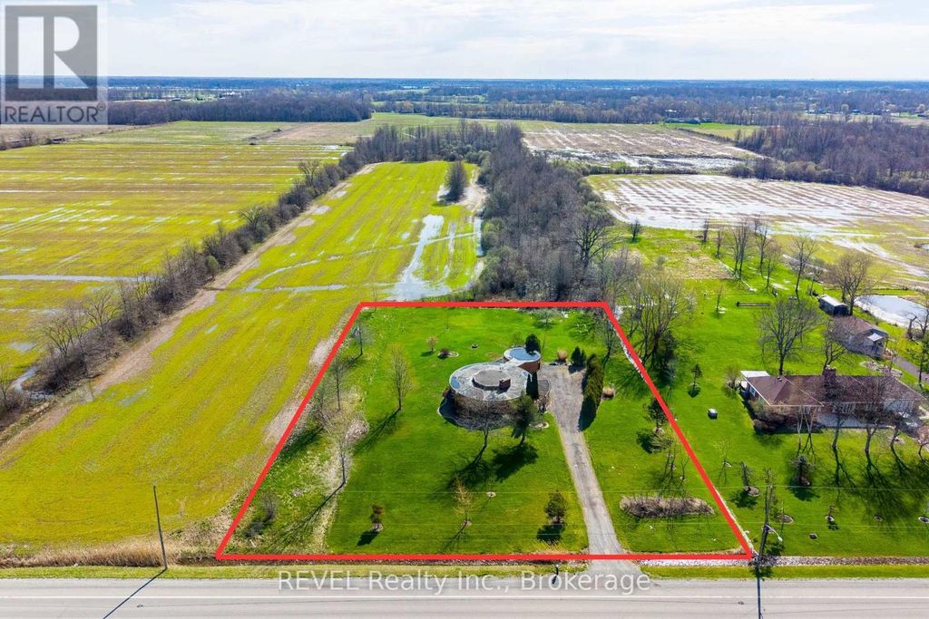 9572 Sodom Road, Niagara Falls (lyons Creek)