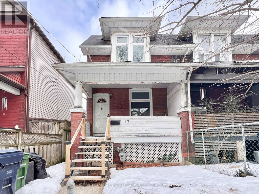 17 Winnifred Avenue, Toronto (south Riverdale)