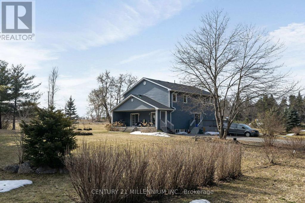 5376 Winston Churchill Boulevard, Erin