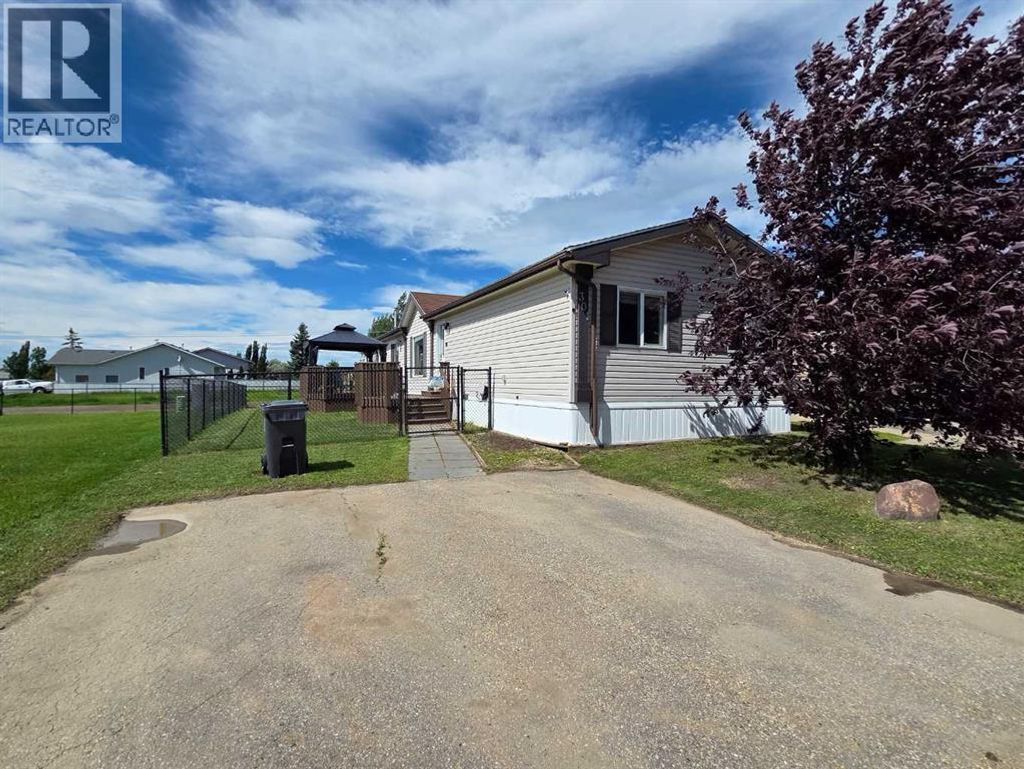 301, 10615 88 Street, Grande Prairie