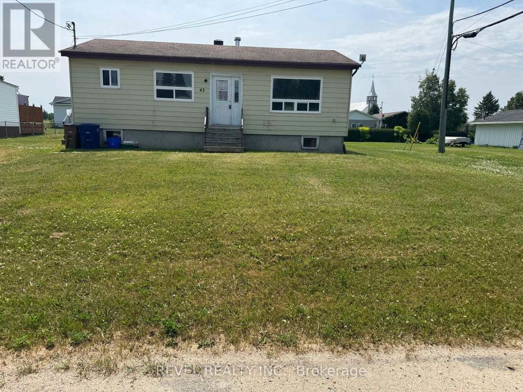 42 Gauthier Street, Kapuskasing (fauquier)