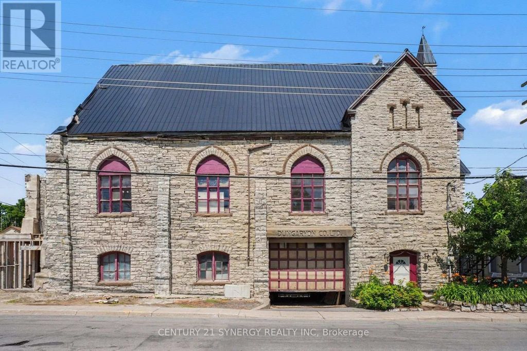38 Main Street E, Mississippi Mills