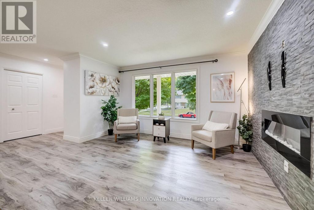 85 Foxhunt Road, Waterloo