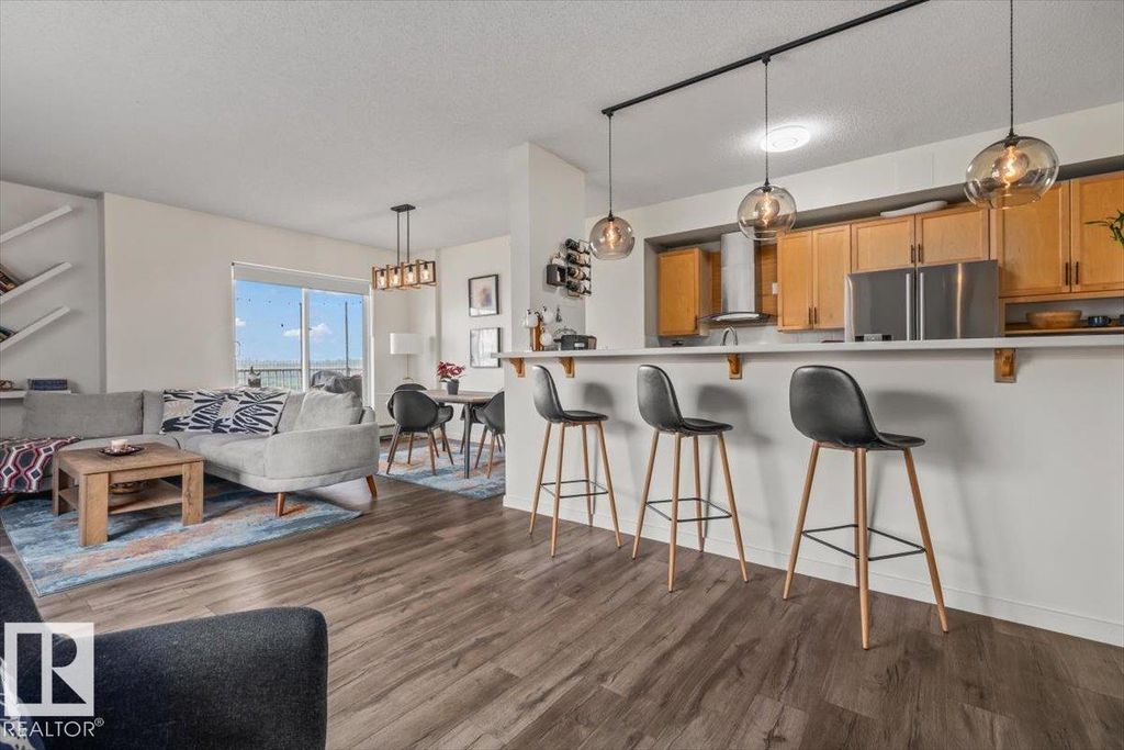 #704 9707 105 St Nw, Edmonton