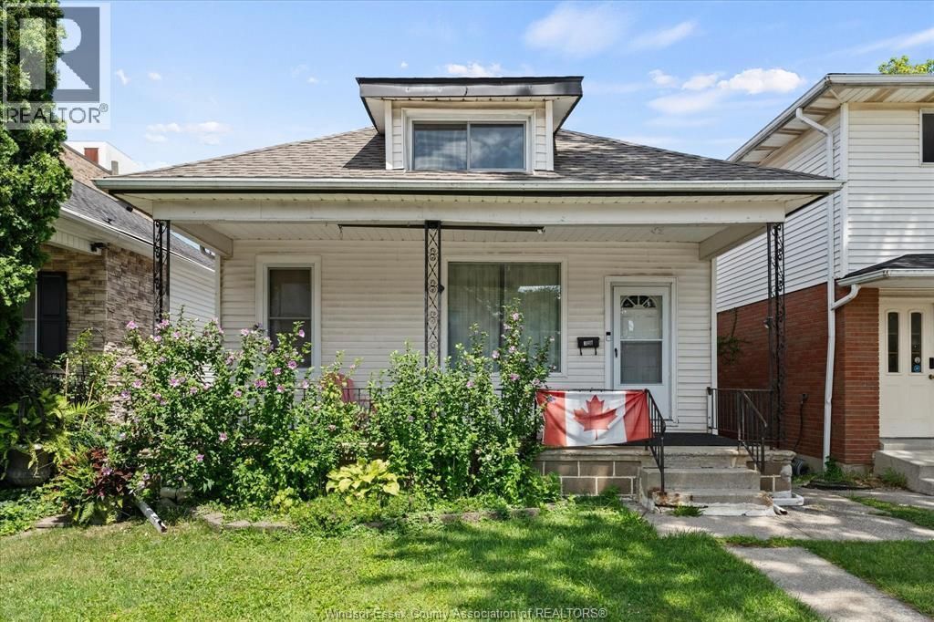 328 Josephine Avenue, Windsor