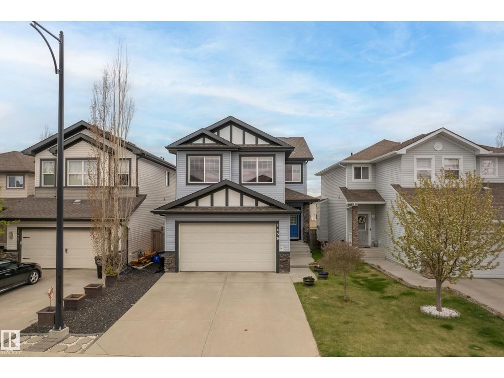 1455 Hays Wy Nw, Edmonton
