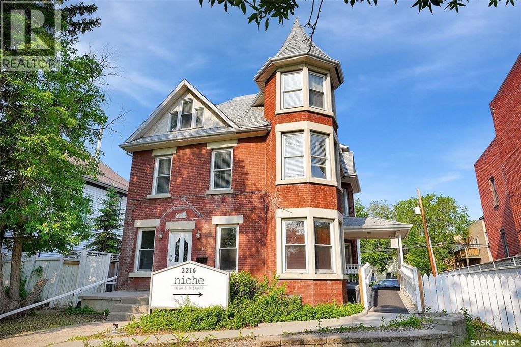 2216 Lorne Street, Regina