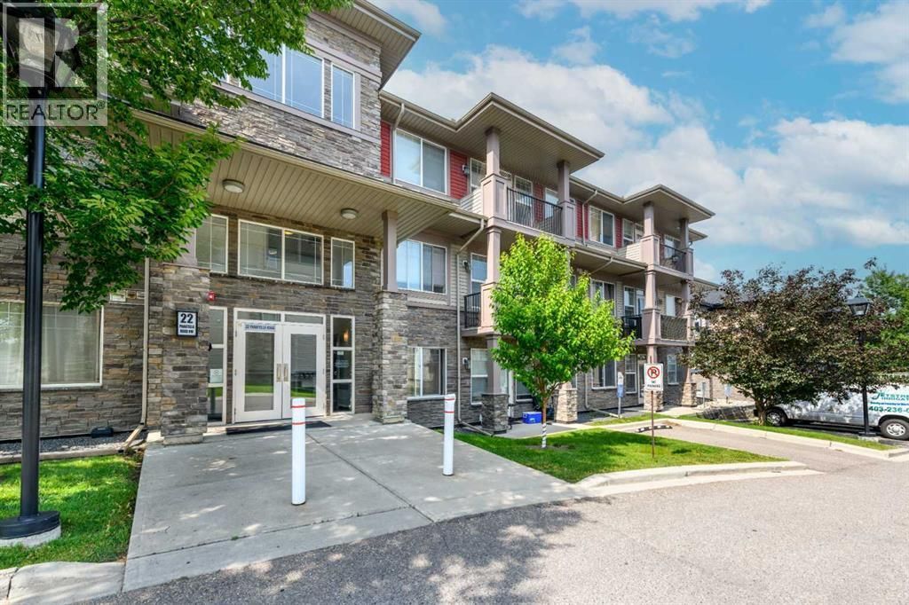 108, 22 Panatella Road Nw, Calgary