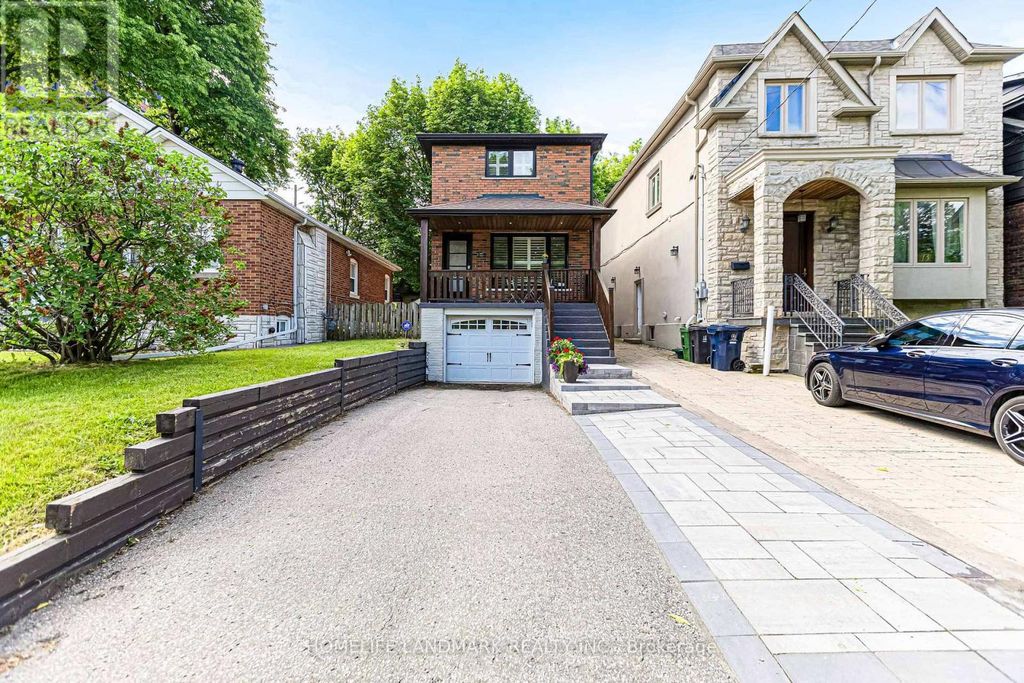 15 Denton Avenue, Toronto (crescent Town)