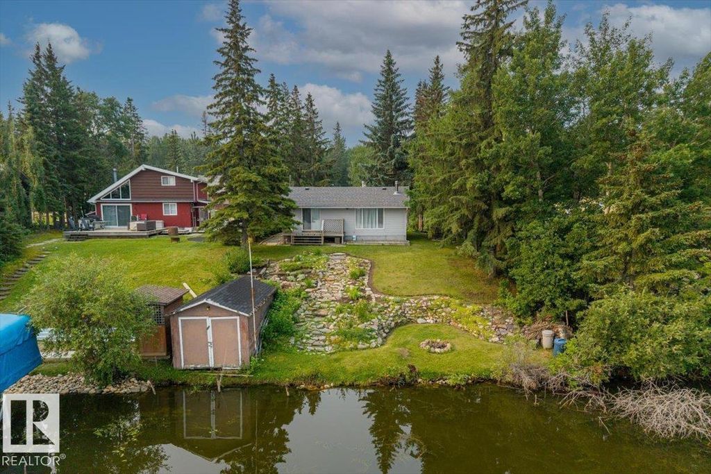 5564 Nakamun Dr, Rural Lac Ste. Anne County