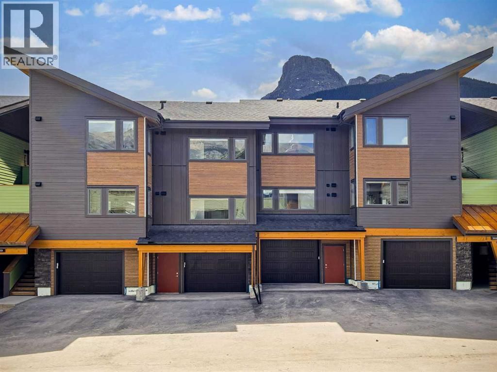 202g, 209 Stewart Creek Rise, Canmore