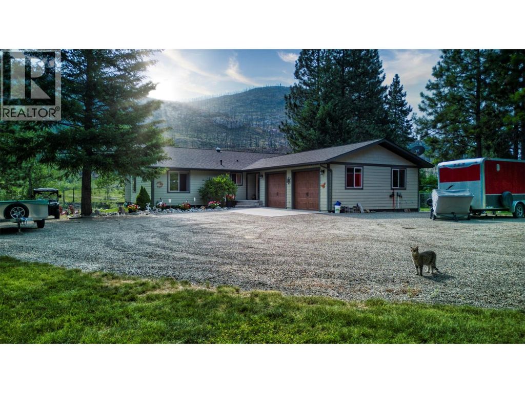 212 Vintage Lane, Westbridge