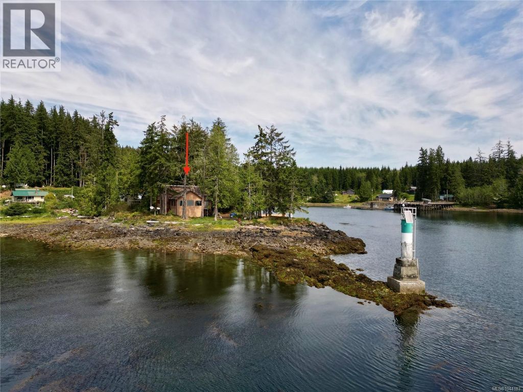 185 Leeson Point Rd, Quatsino