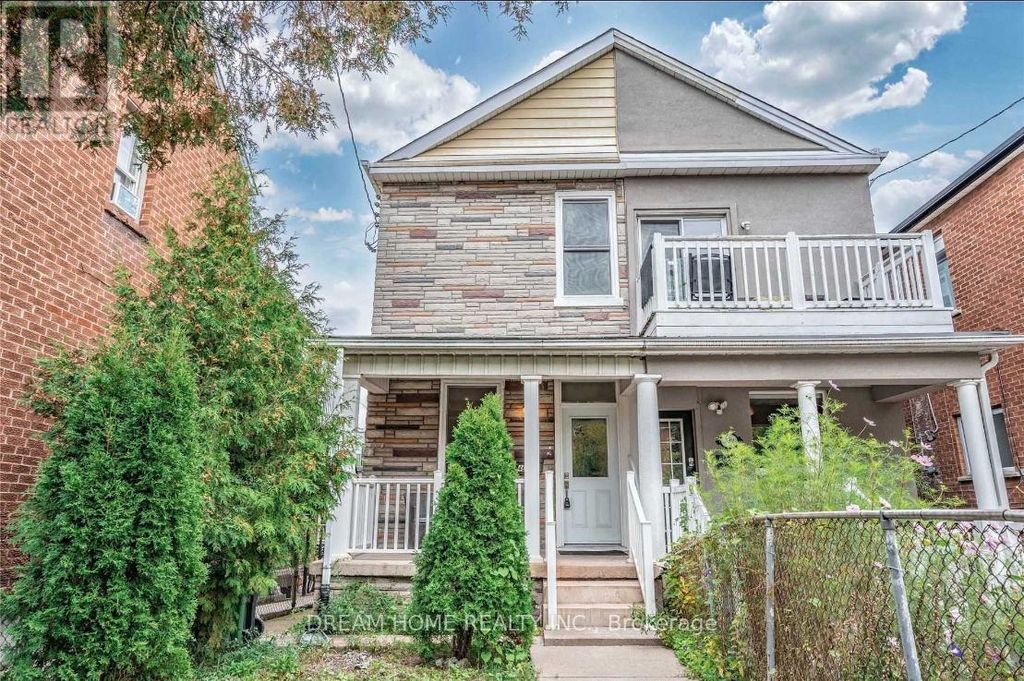 Basemen - 401 Crawford Street, Toronto (trinity-Bellwoods)