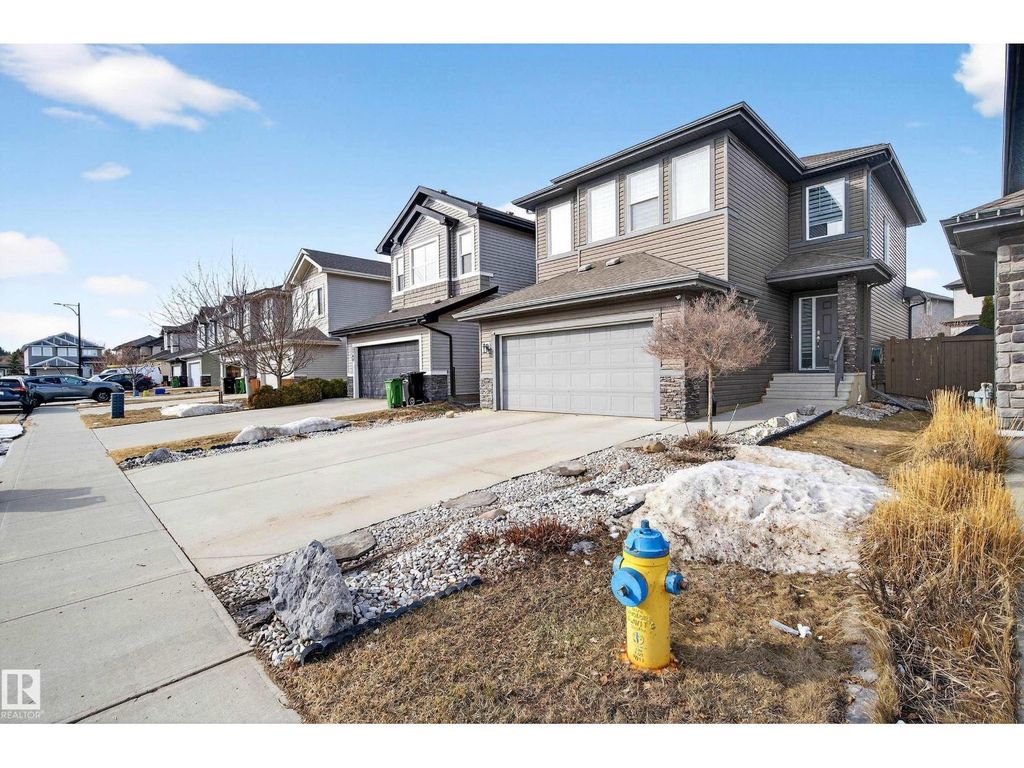 3306 Hilton Cr Nw, Edmonton
