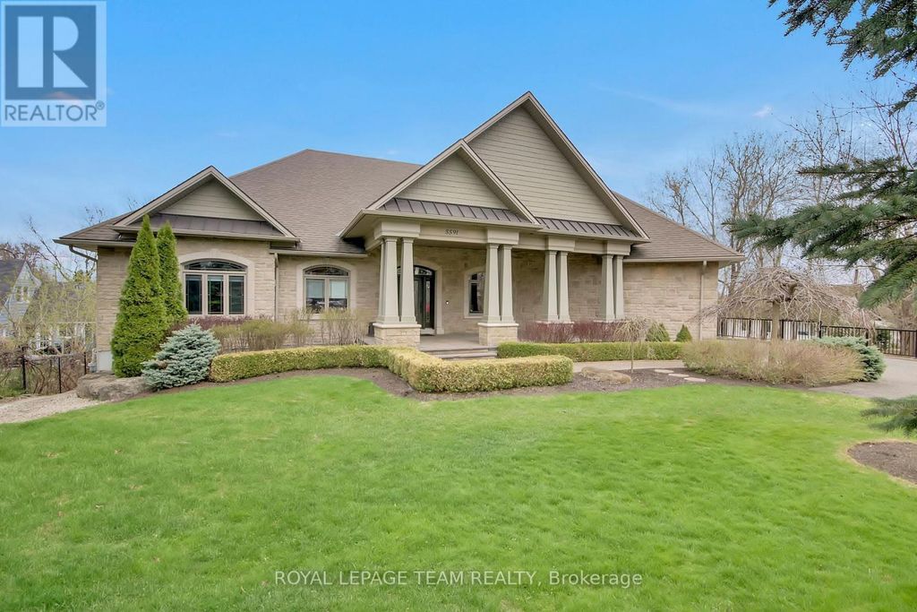 5591 Manotick Main Street, Ottawa