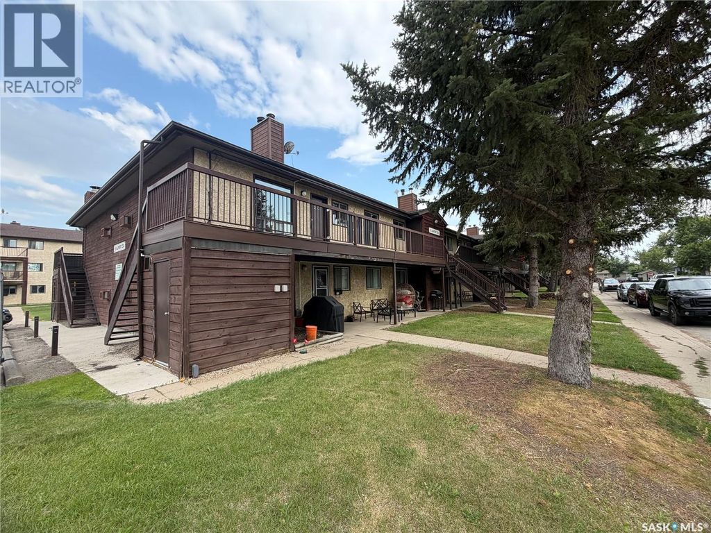 202 15 Alport Crescent, Regina
