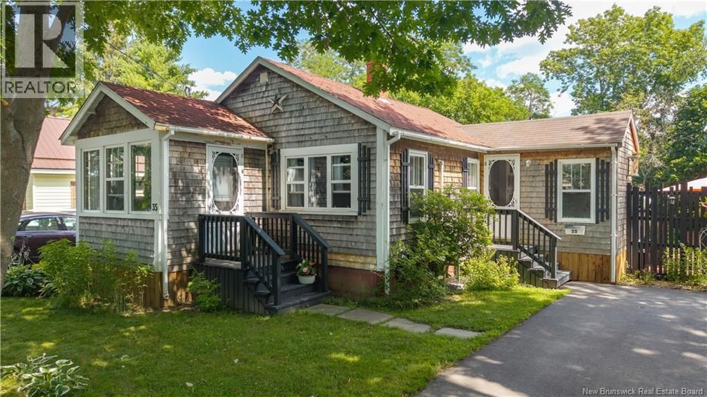 35 Hill Street, St. Stephen