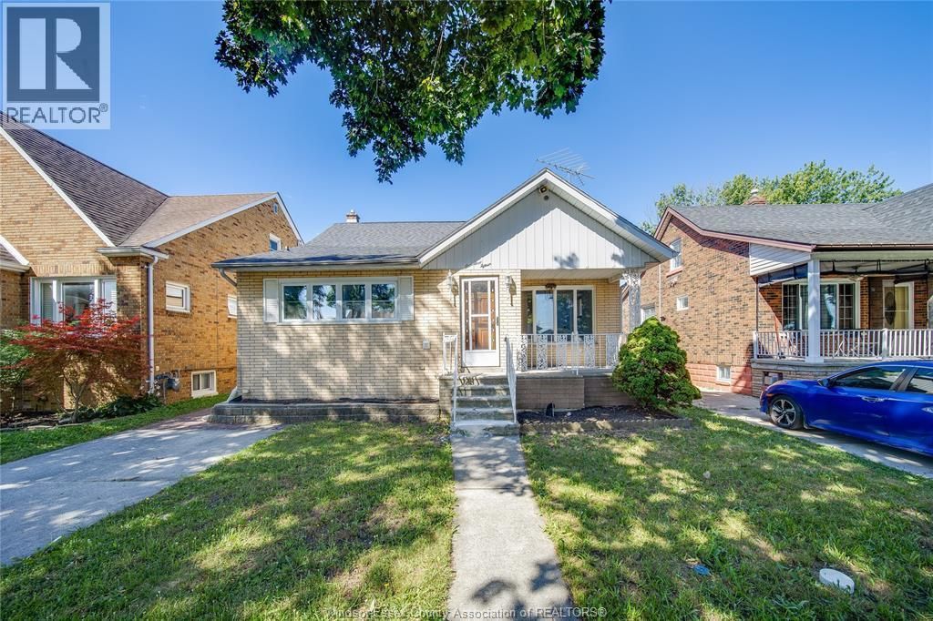 1715 Alexis Unit# Lower, Windsor