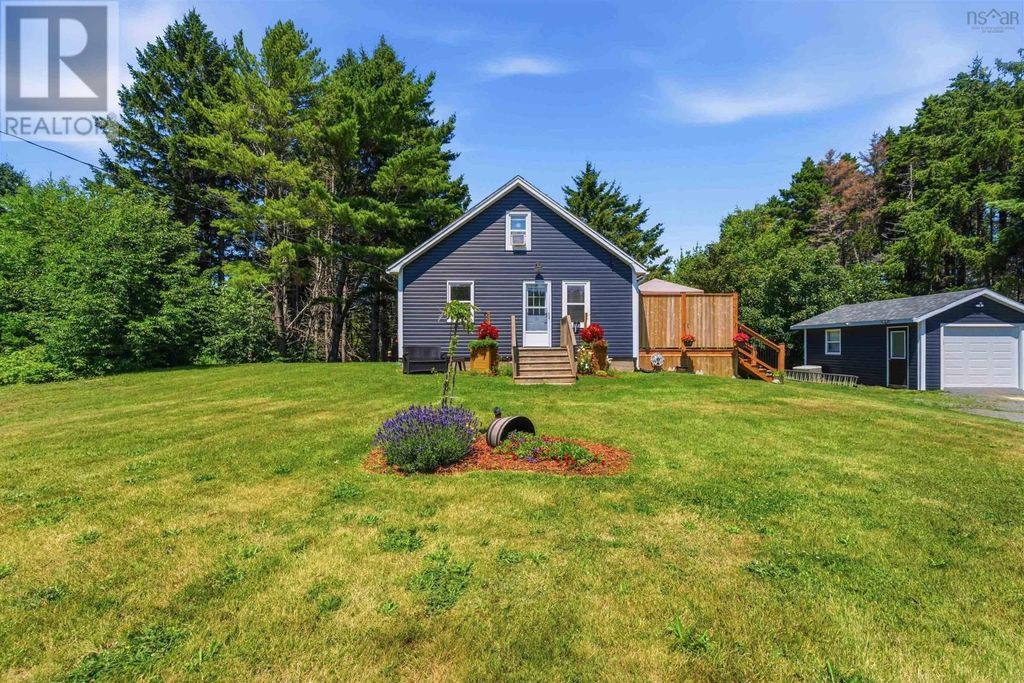 219 Chemin Ptit Paradis Road, St. Bernard
