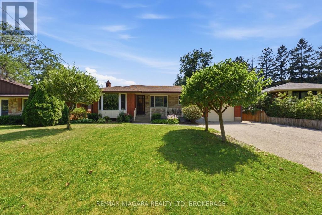 11 Richelieu Drive, St. Catharines (vine/linwell)