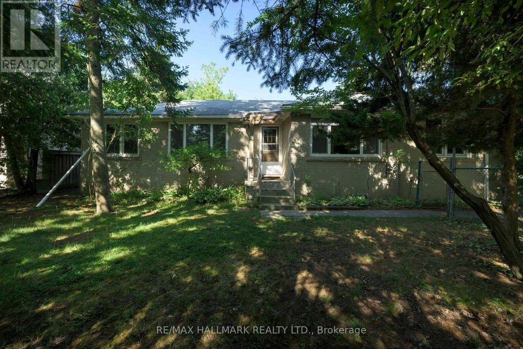 4 Crestview Road, King (nobleton)