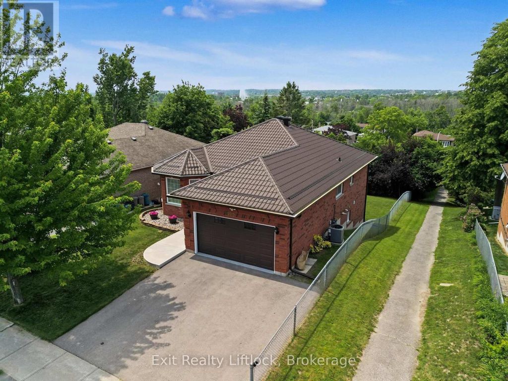 2522 Marsdale Drive, Peterborough (ashburnham Ward 4)