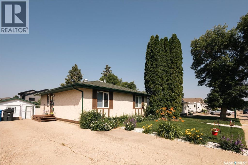 631 Buchanan Drive, Prince Albert