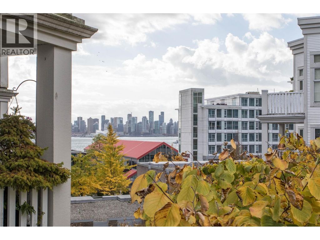 313 147 E 1st Street, North Vancouver