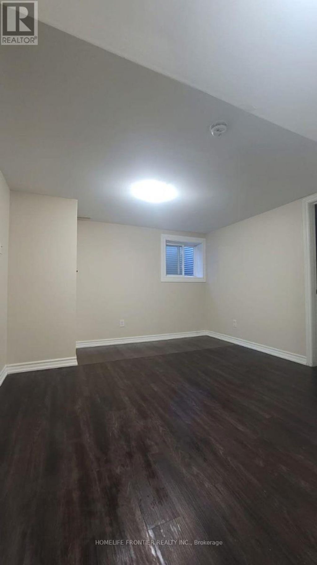 Bsmt - 84 Apache Trail, Toronto (pleasant View)