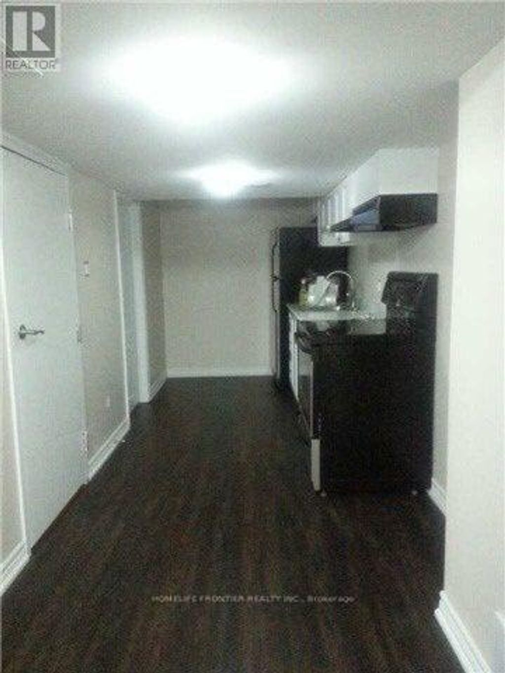 Bsmt - 84 Apache Trail, Toronto (pleasant View)