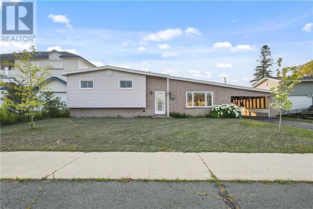 137 Sime Street, Espanola