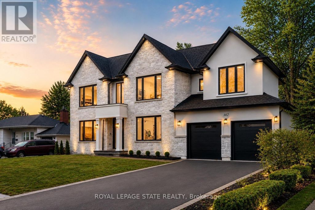 102 Cumming Court, Hamilton (ancaster)