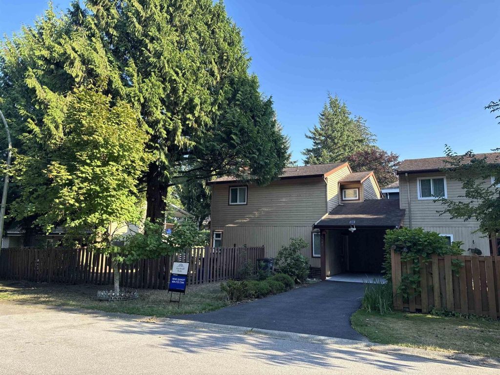 15402 96a Avenue, Surrey
